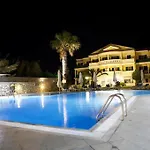 Apartmanhotel San Giovanni And 4*