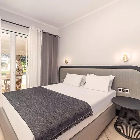 San Giovanni Resort&suites Aparthotel 4*